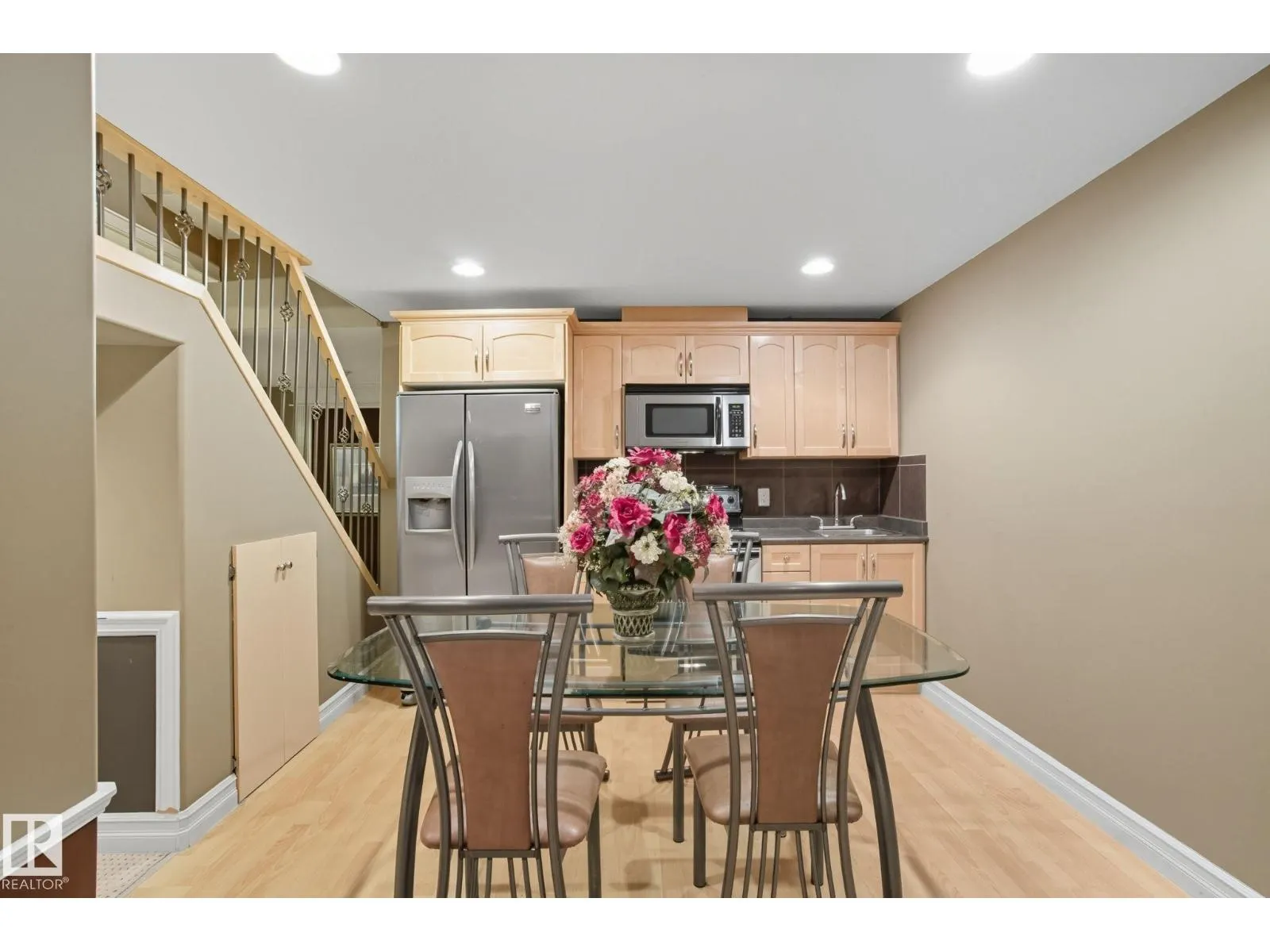 207 FALCONER LINK LI NW