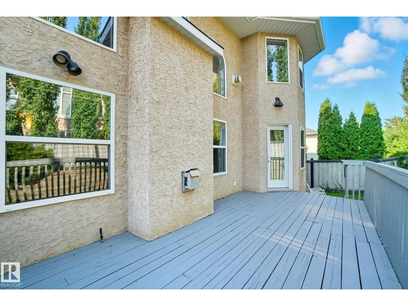 207 FALCONER LINK LI NW