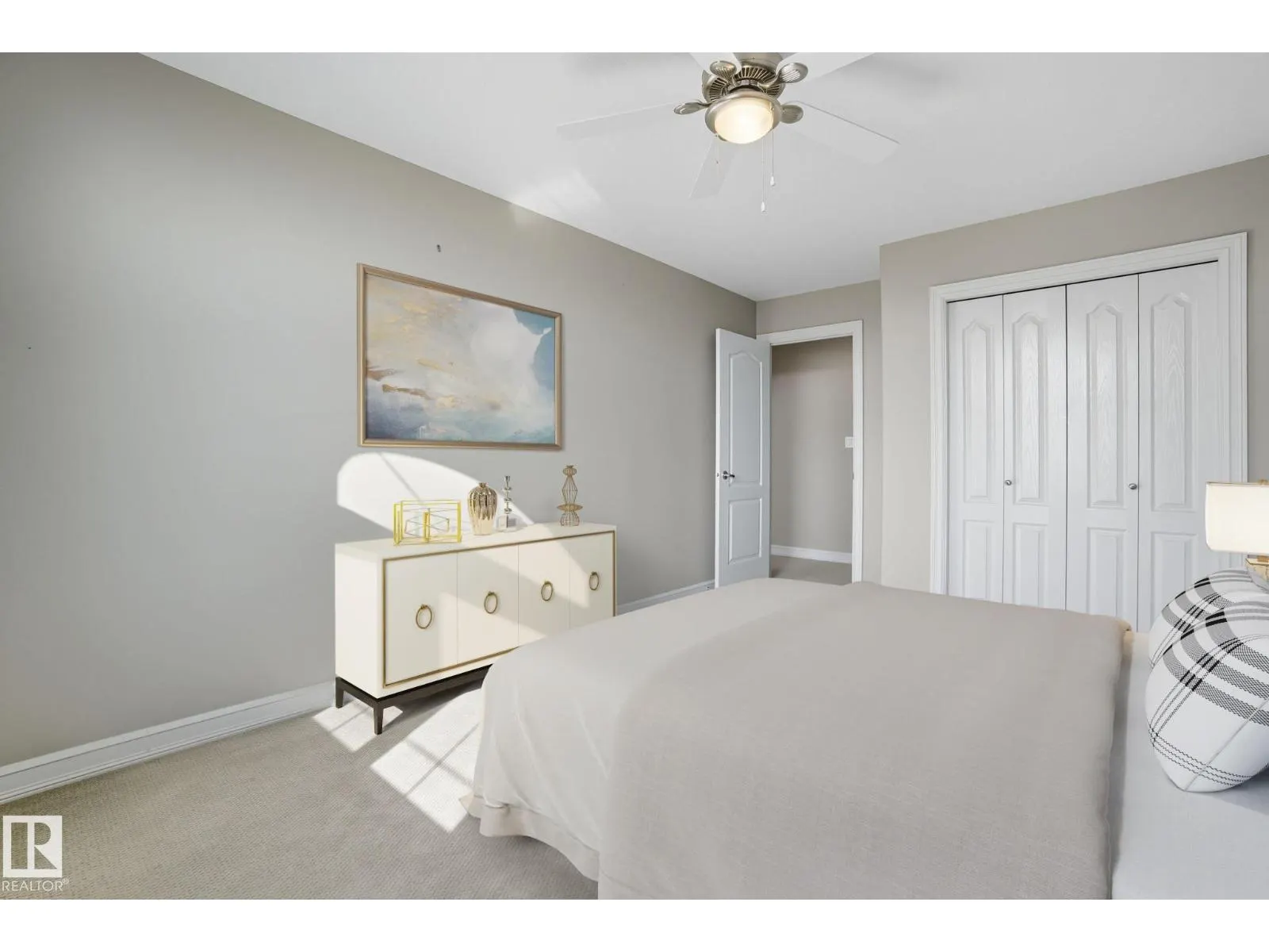 207 FALCONER LINK LI NW