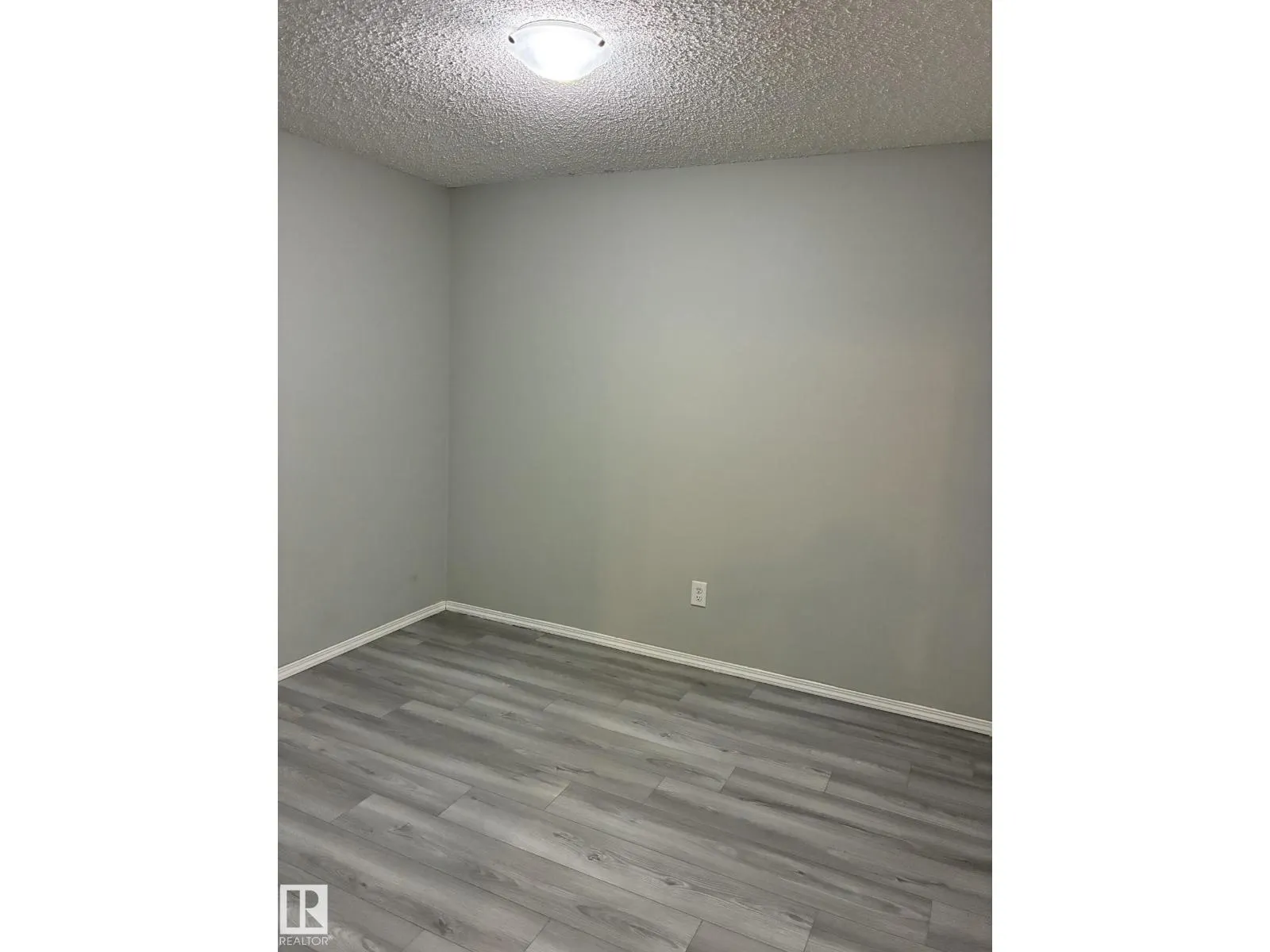 #307 1080 MCCONACHIE BV NW