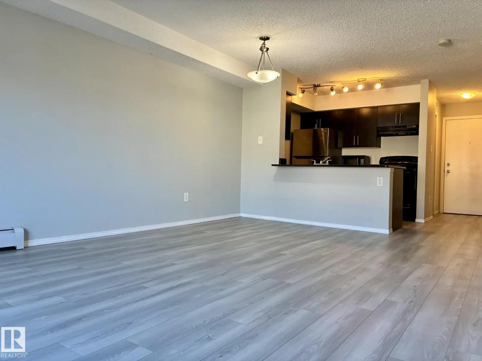 #307 1080 MCCONACHIE BV NW