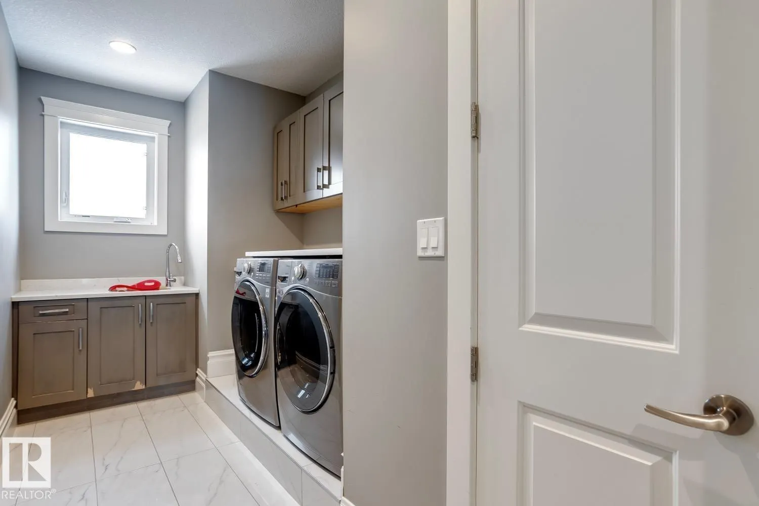 4311 WESTCLIFF LANDING LD SW