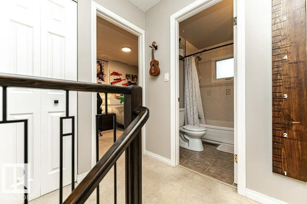 10944 Beaumaris RD NW NW