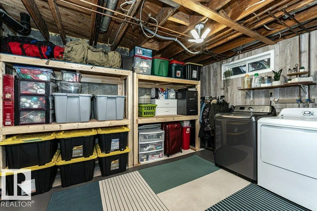 10944 Beaumaris RD NW NW