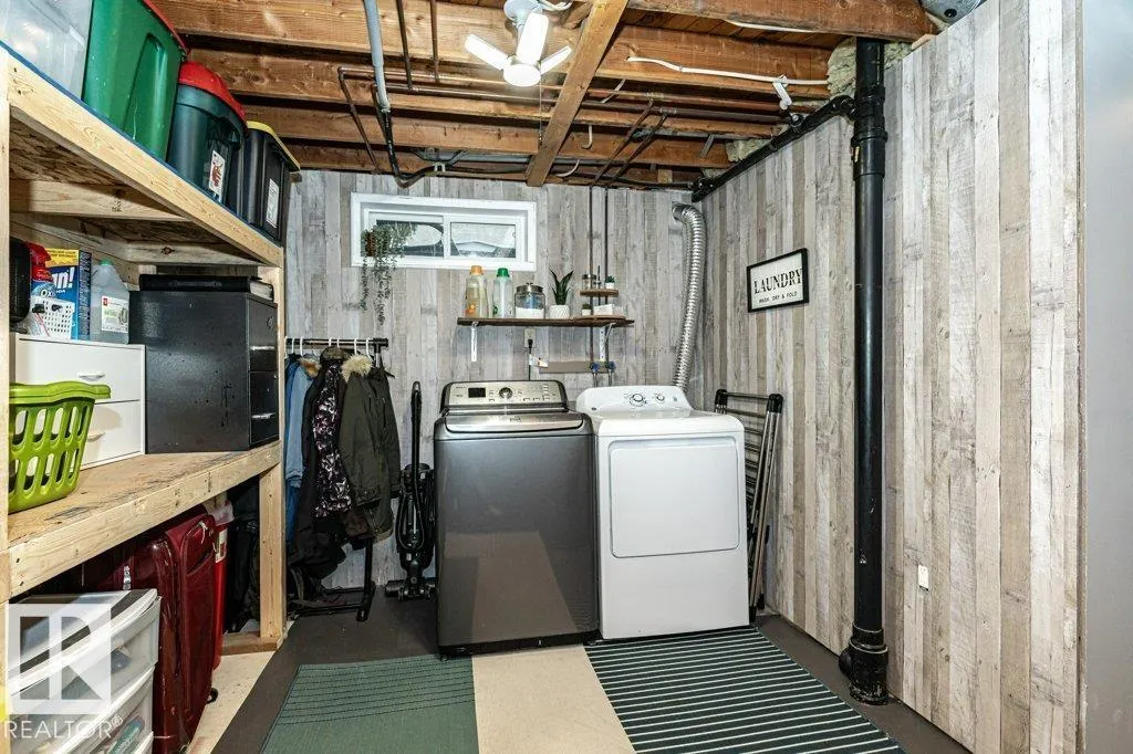 10944 Beaumaris RD NW NW