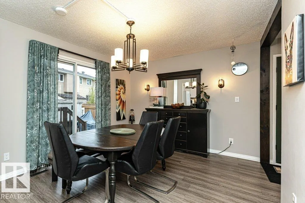 10944 Beaumaris RD NW NW