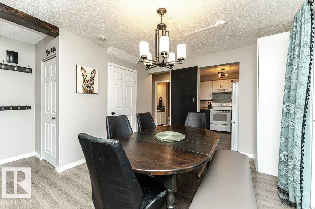 10944 Beaumaris RD NW NW