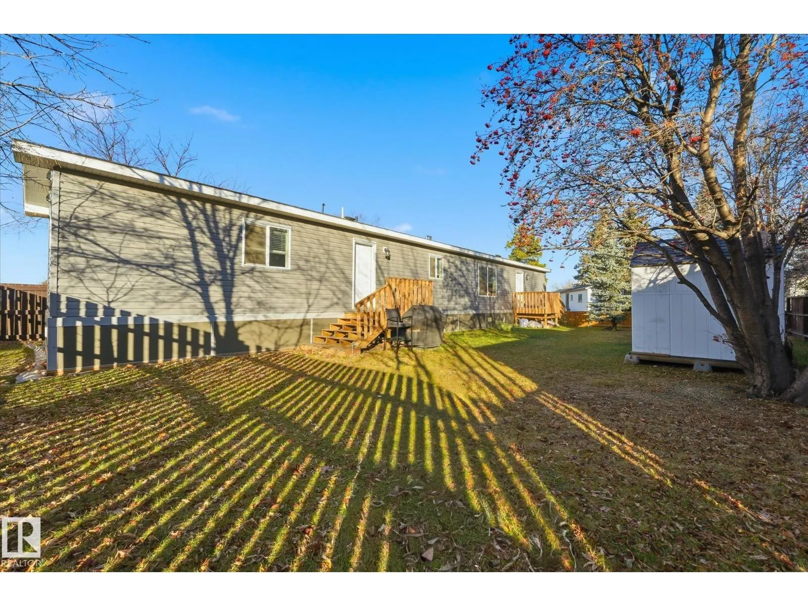 242 305 Calahoo Road