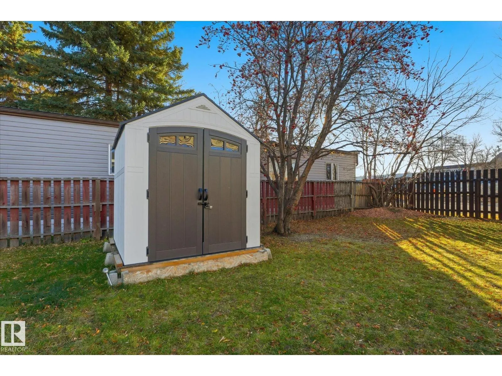 242 305 Calahoo Road