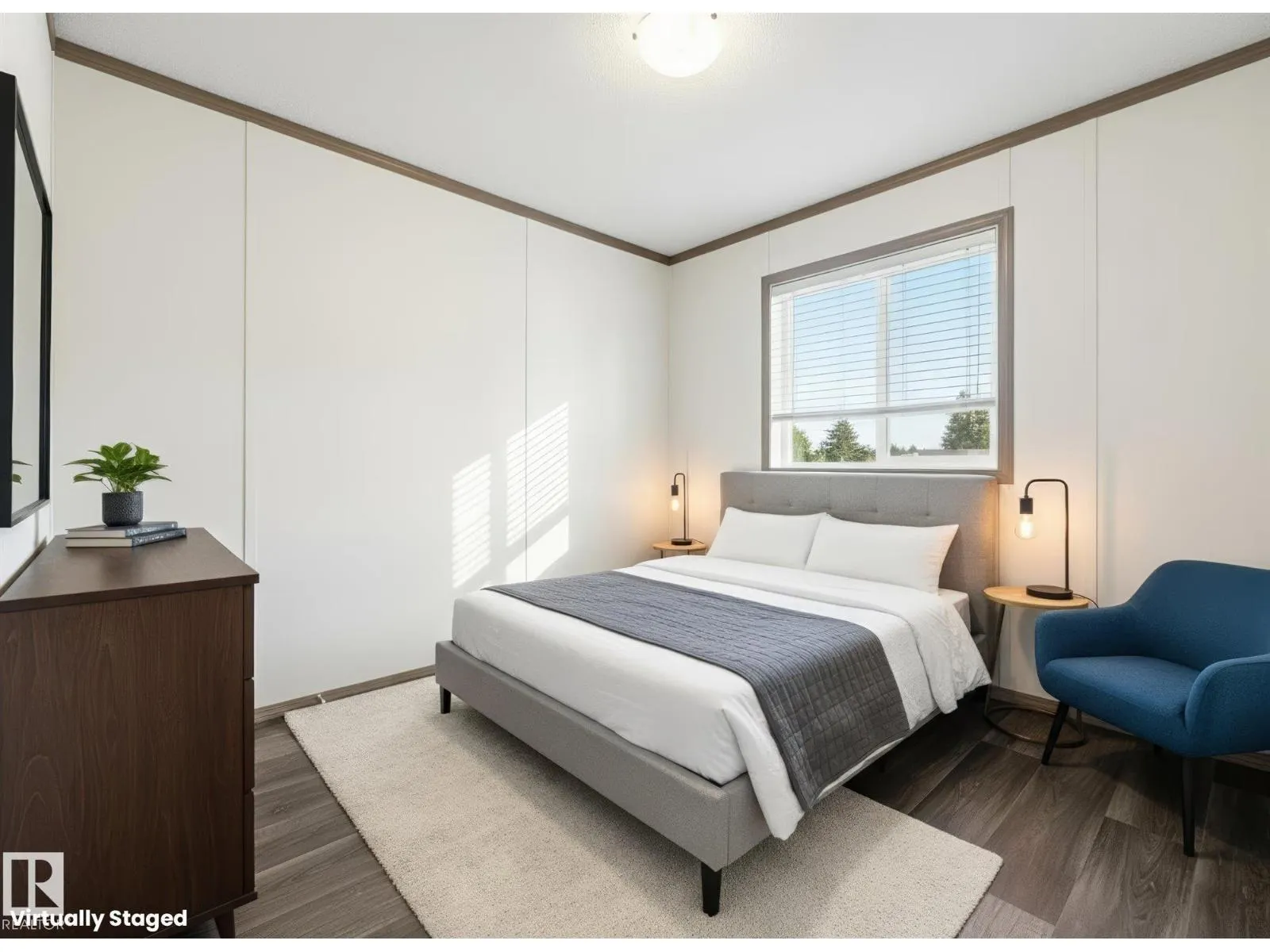 242 305 Calahoo Road