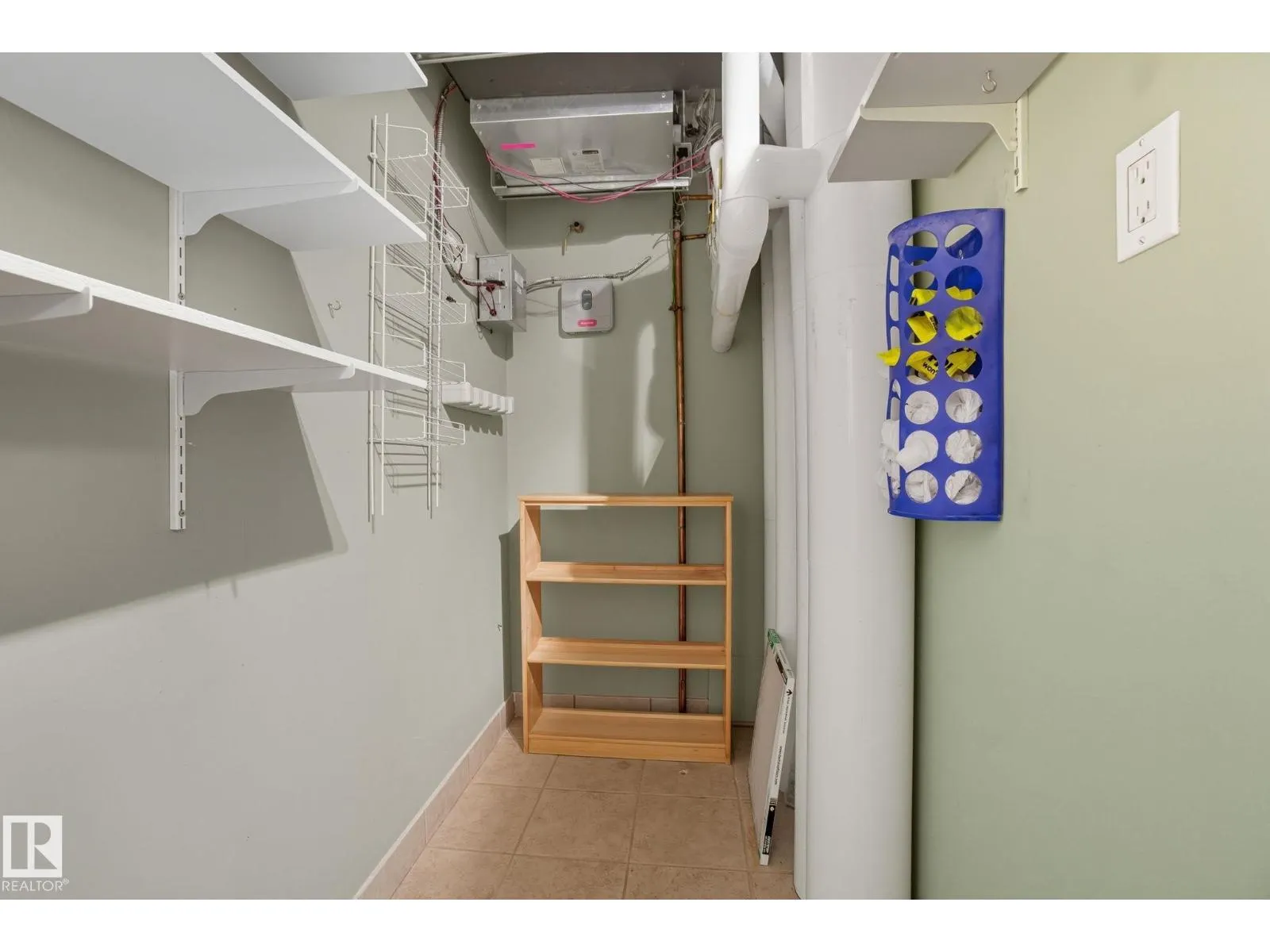 #1602 12303 Jasper AV NW NW