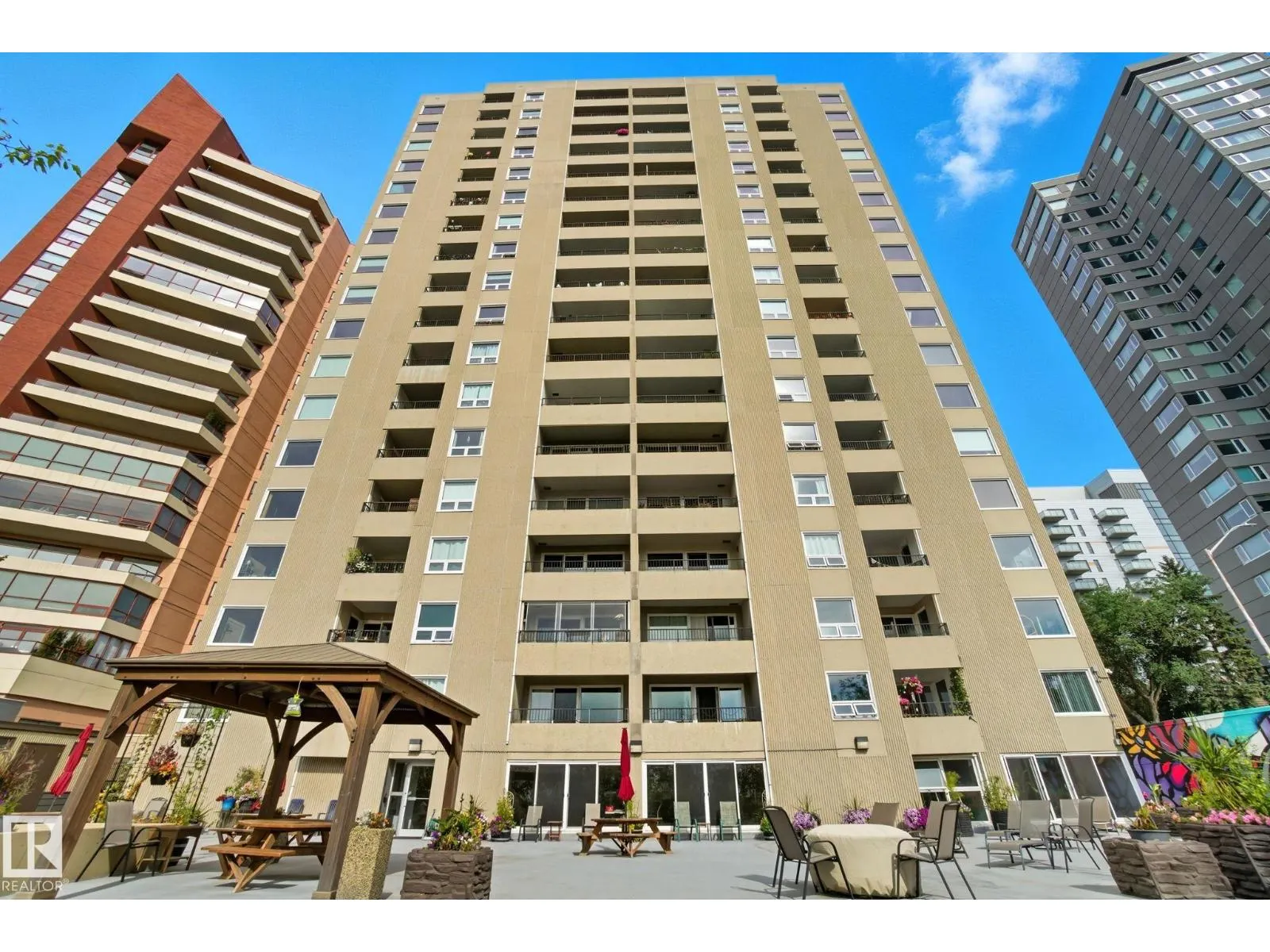 #1602 12303 Jasper AV NW NW