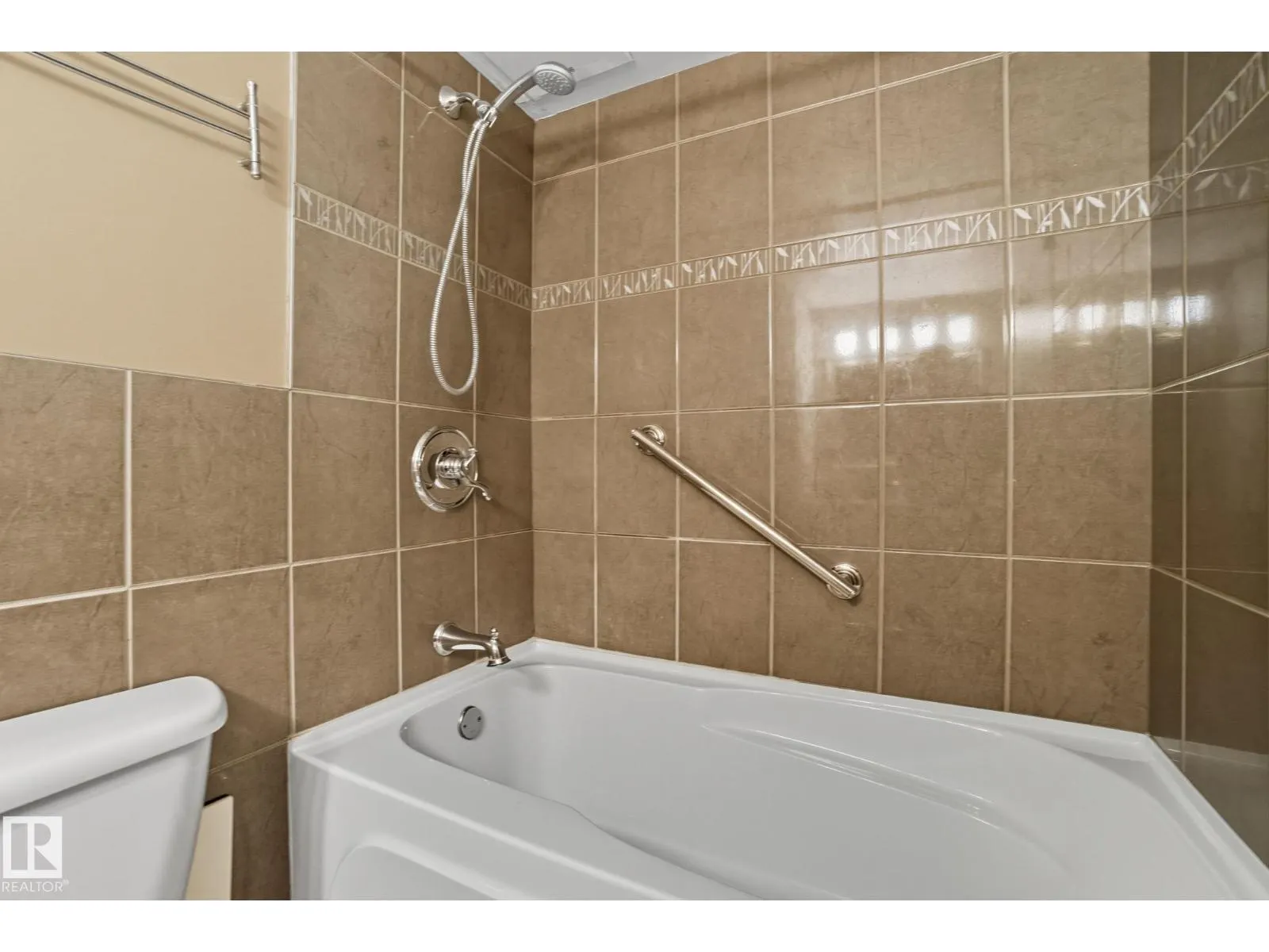 #1602 12303 Jasper AV NW NW