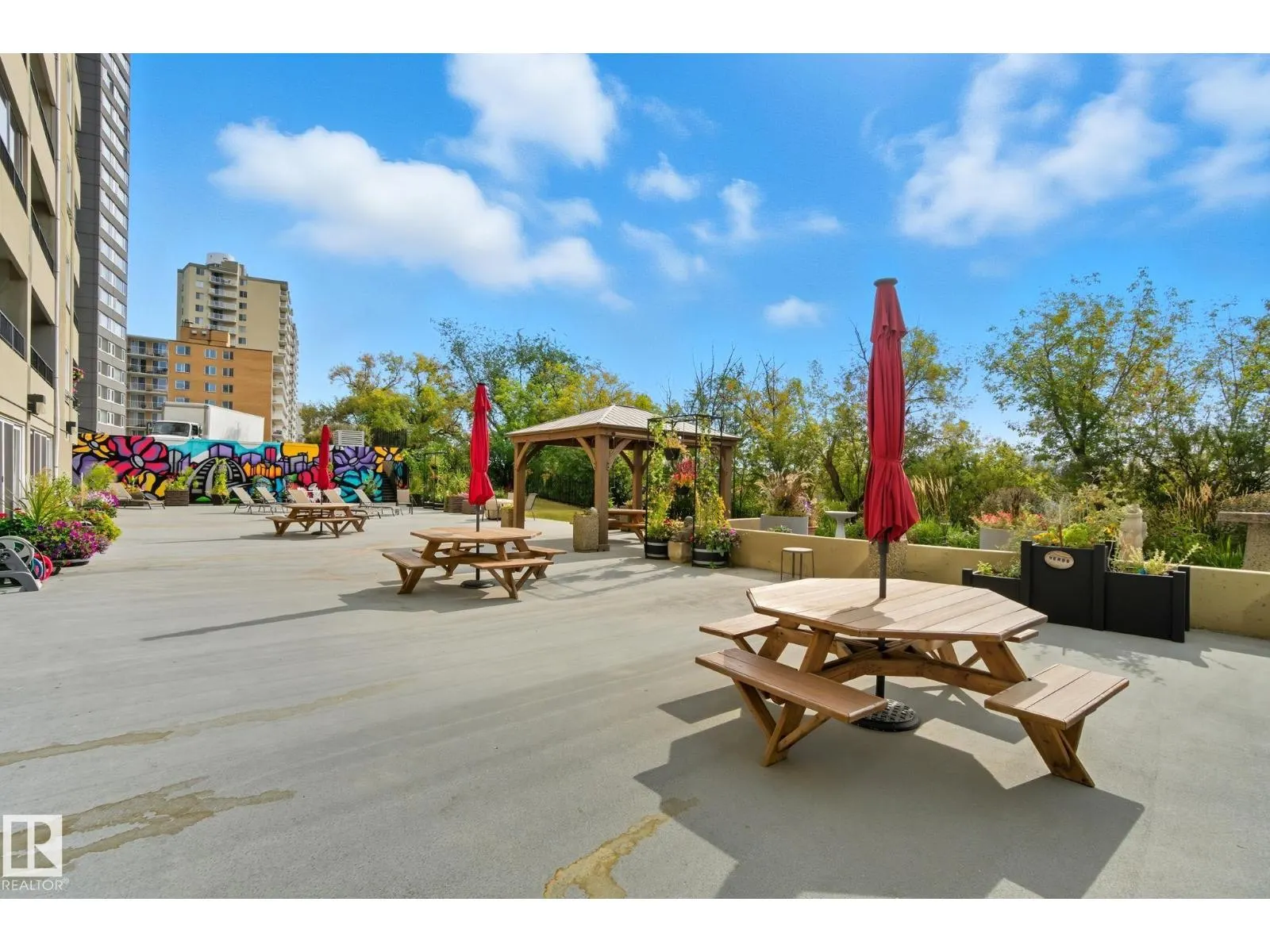 #1602 12303 Jasper AV NW NW