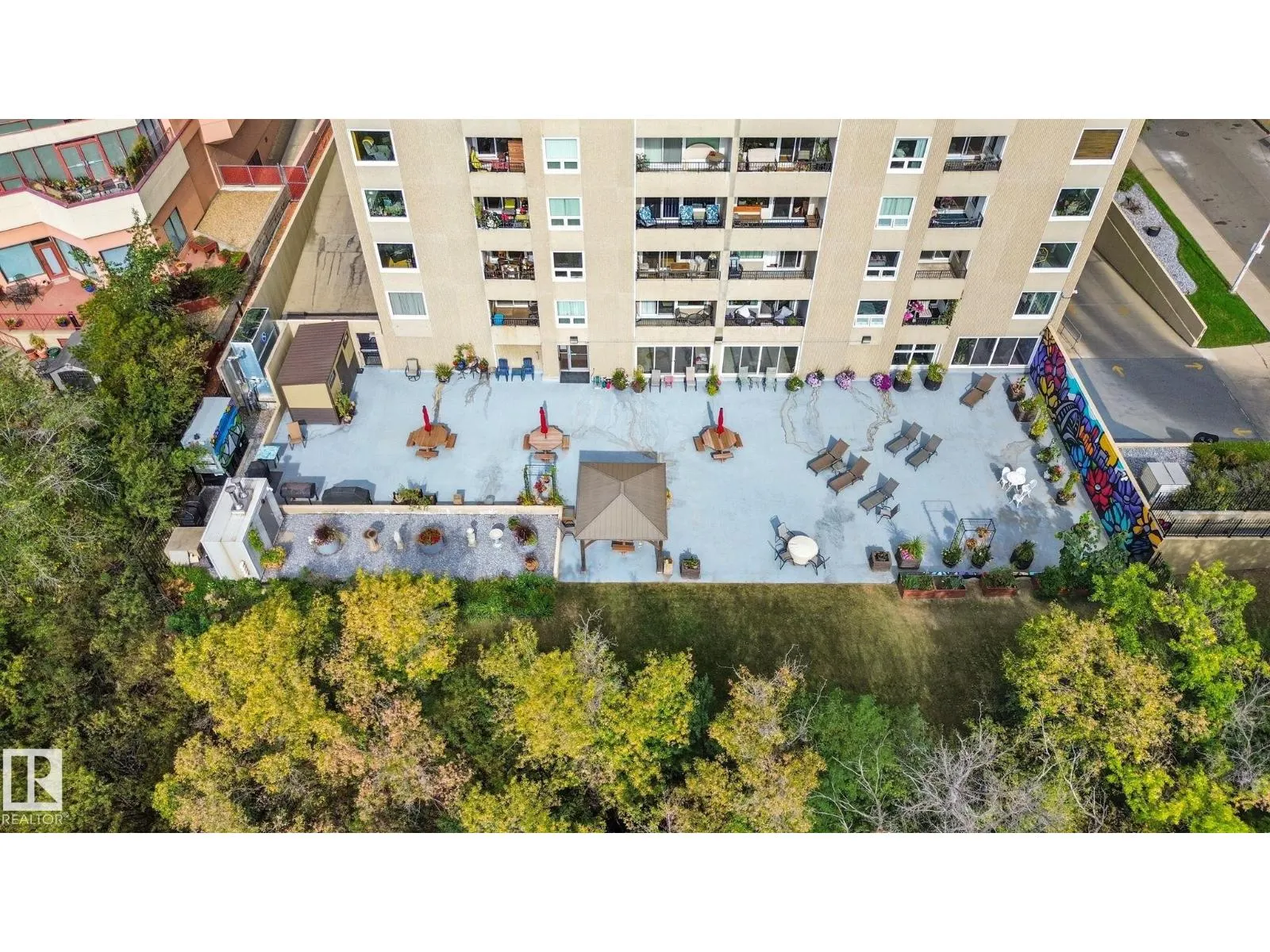 #1602 12303 Jasper AV NW NW