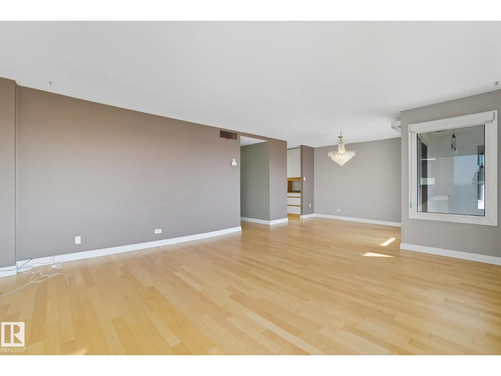 #1602 12303 Jasper AV NW NW