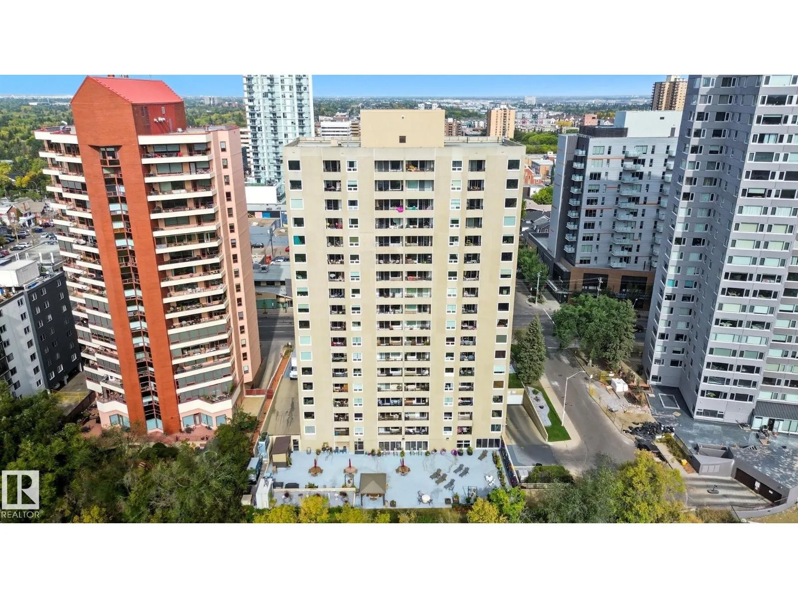 #1602 12303 Jasper AV NW NW