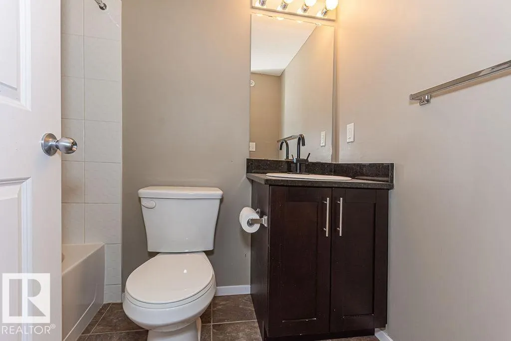 #421 5370 CHAPPELLE RD SW