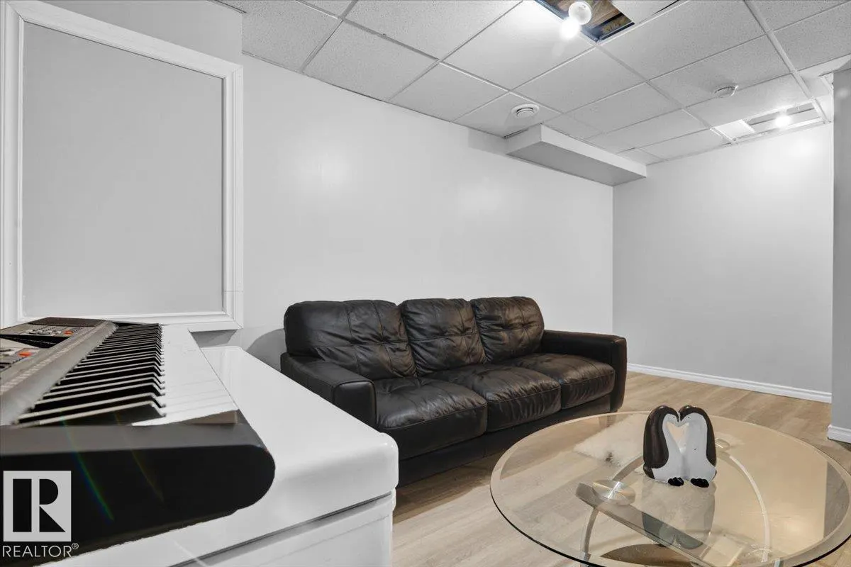 1248 ROSENTHAL BV NW