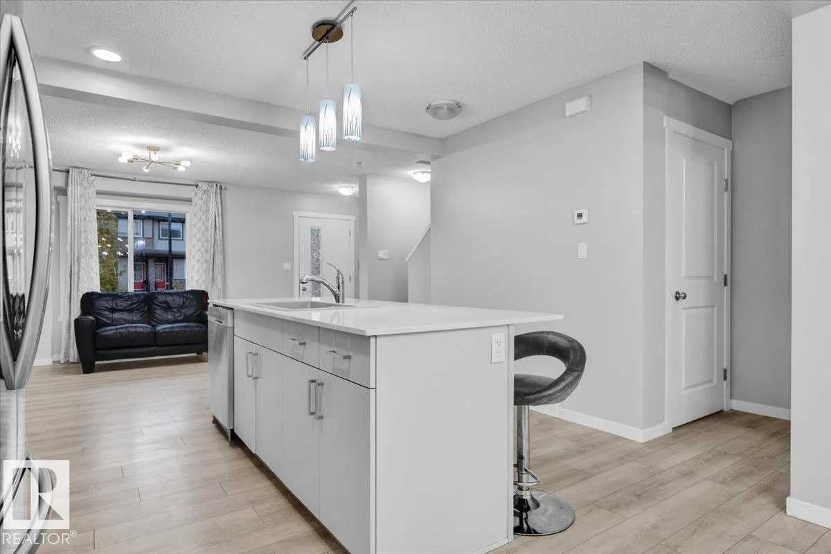 1248 ROSENTHAL BV NW