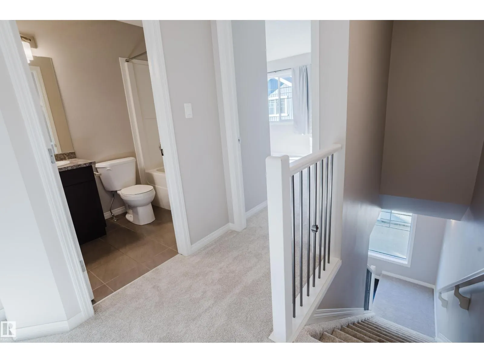 #47 7385 EDGEMONT WY NW NW