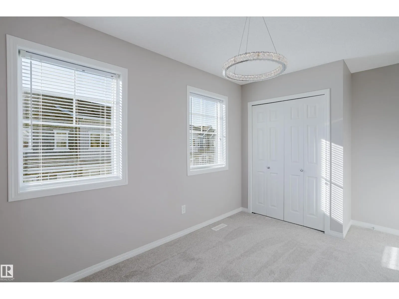 #47 7385 EDGEMONT WY NW NW