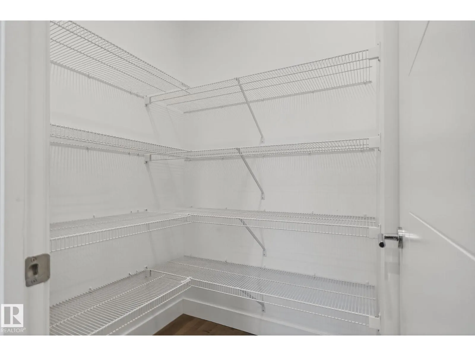 1096 SECORD PROMENADE NW