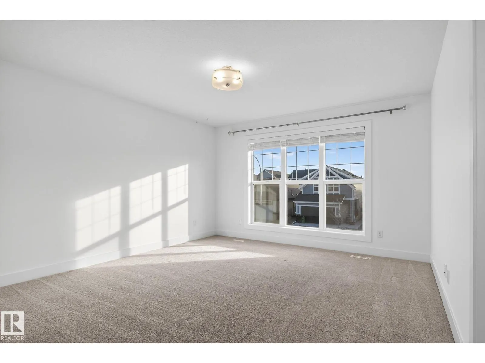 1096 SECORD PROMENADE NW