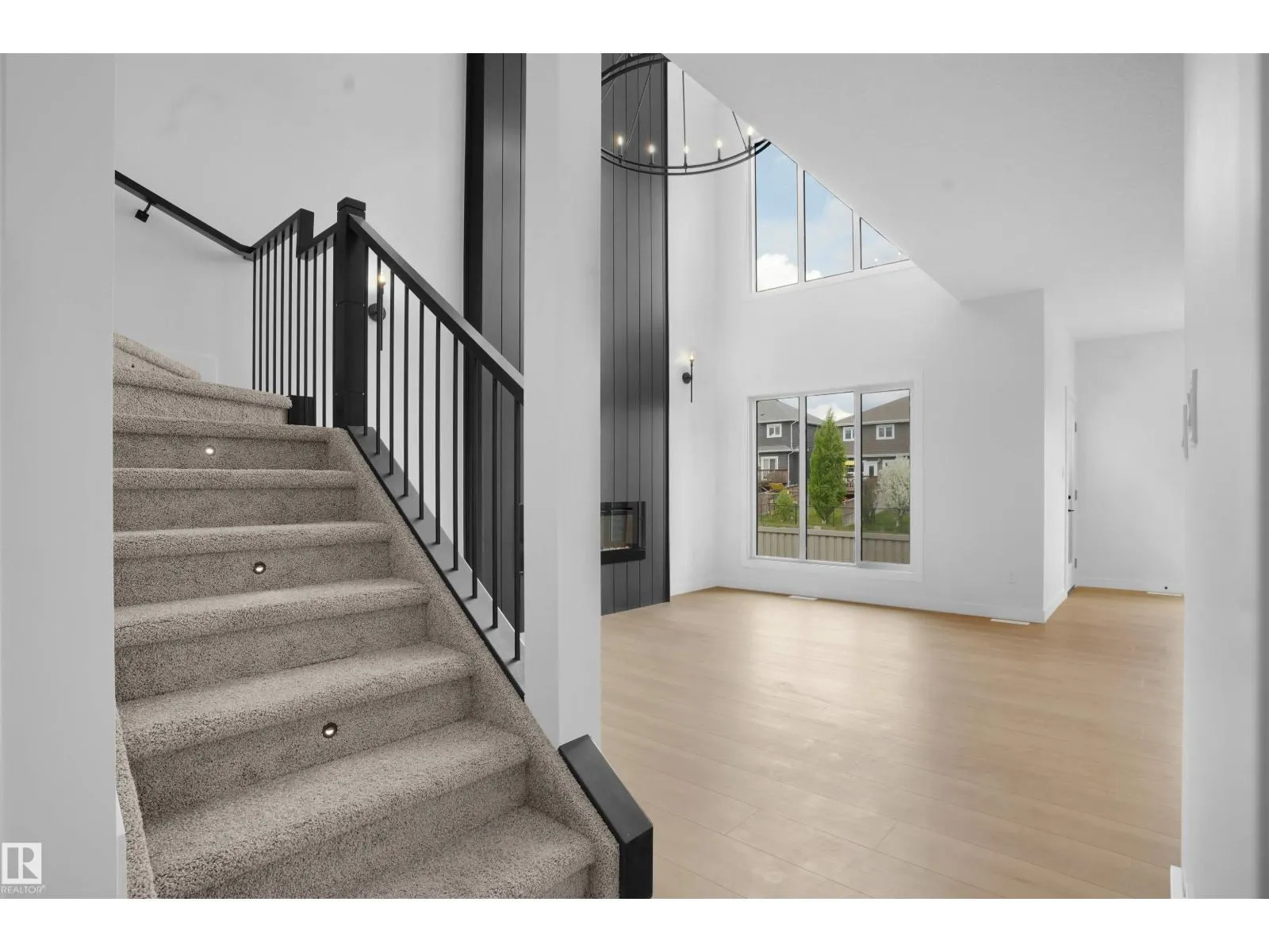 987 Elderberry Landing NW