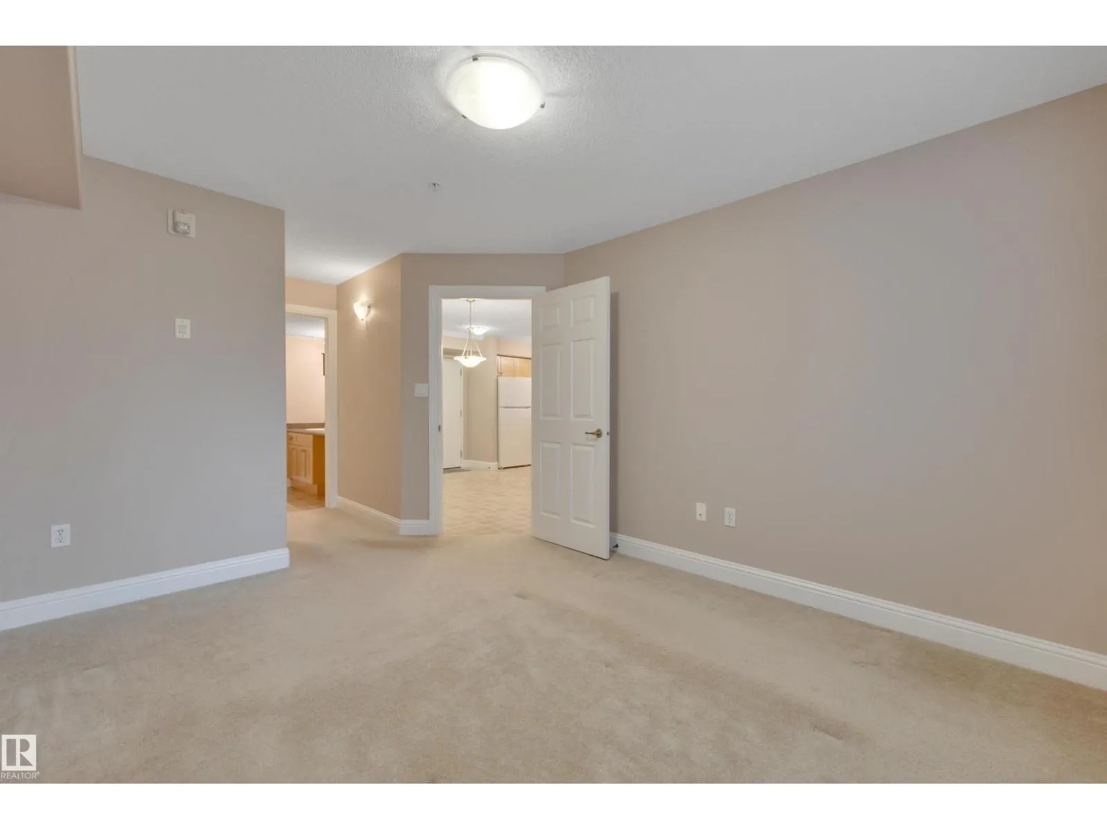 #121 13005 140 AV NW