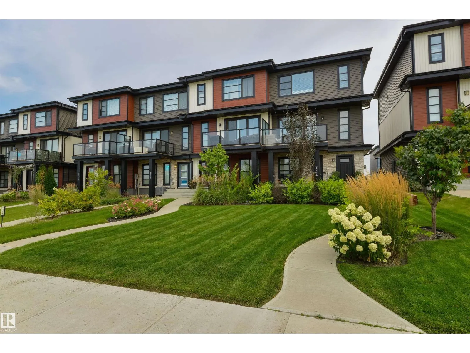 8273 CHAPPELLE WY SW