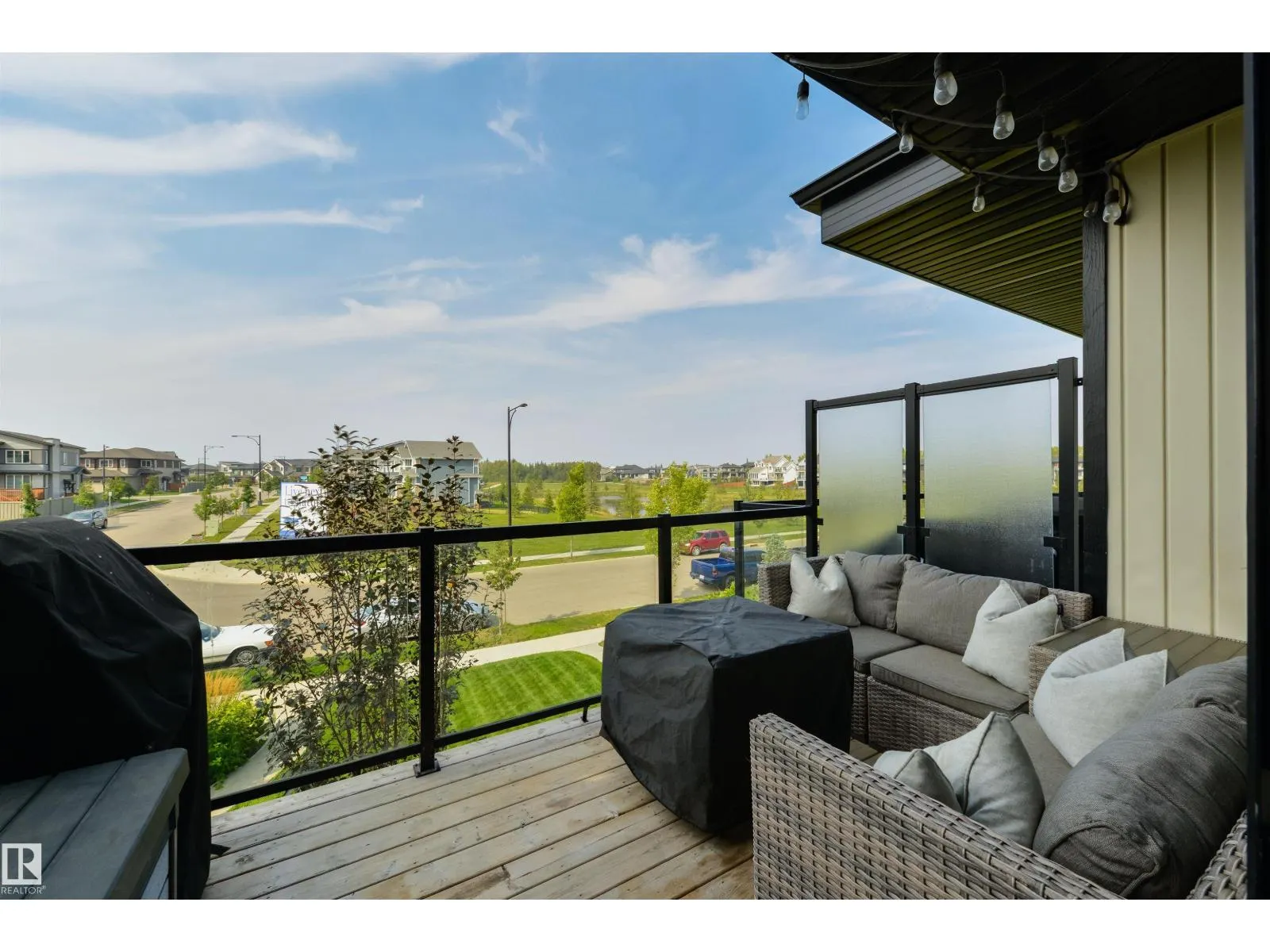 8273 CHAPPELLE WY SW