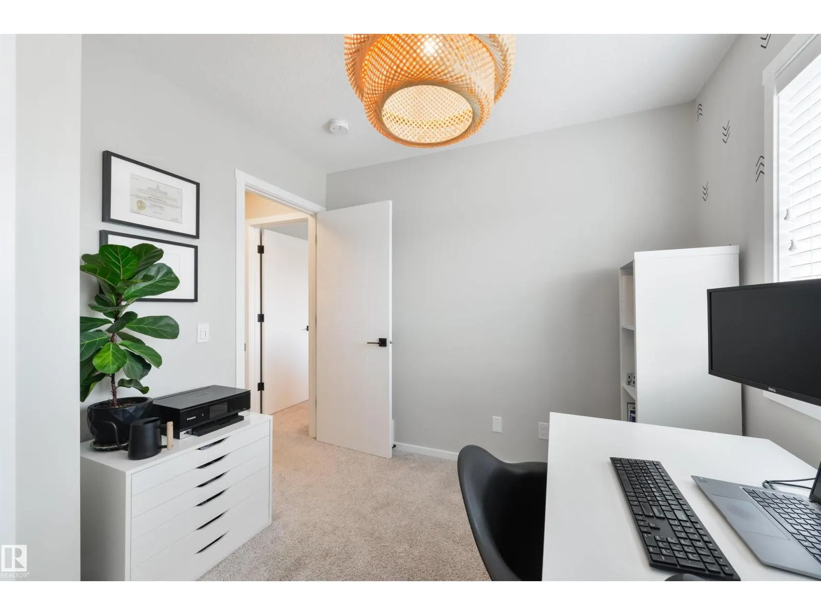 8273 CHAPPELLE WY SW