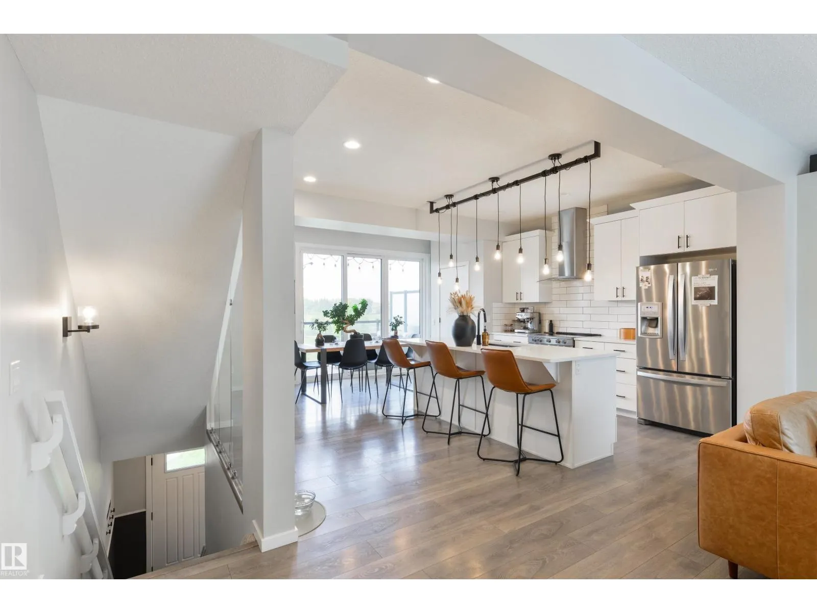 8273 CHAPPELLE WY SW