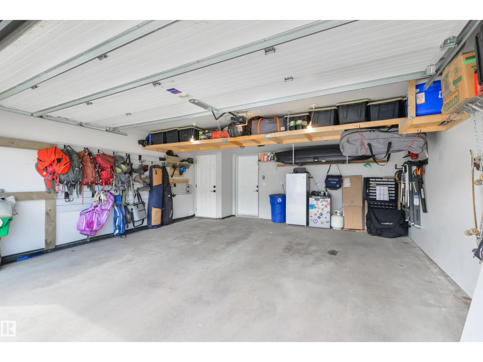 8273 CHAPPELLE WY SW