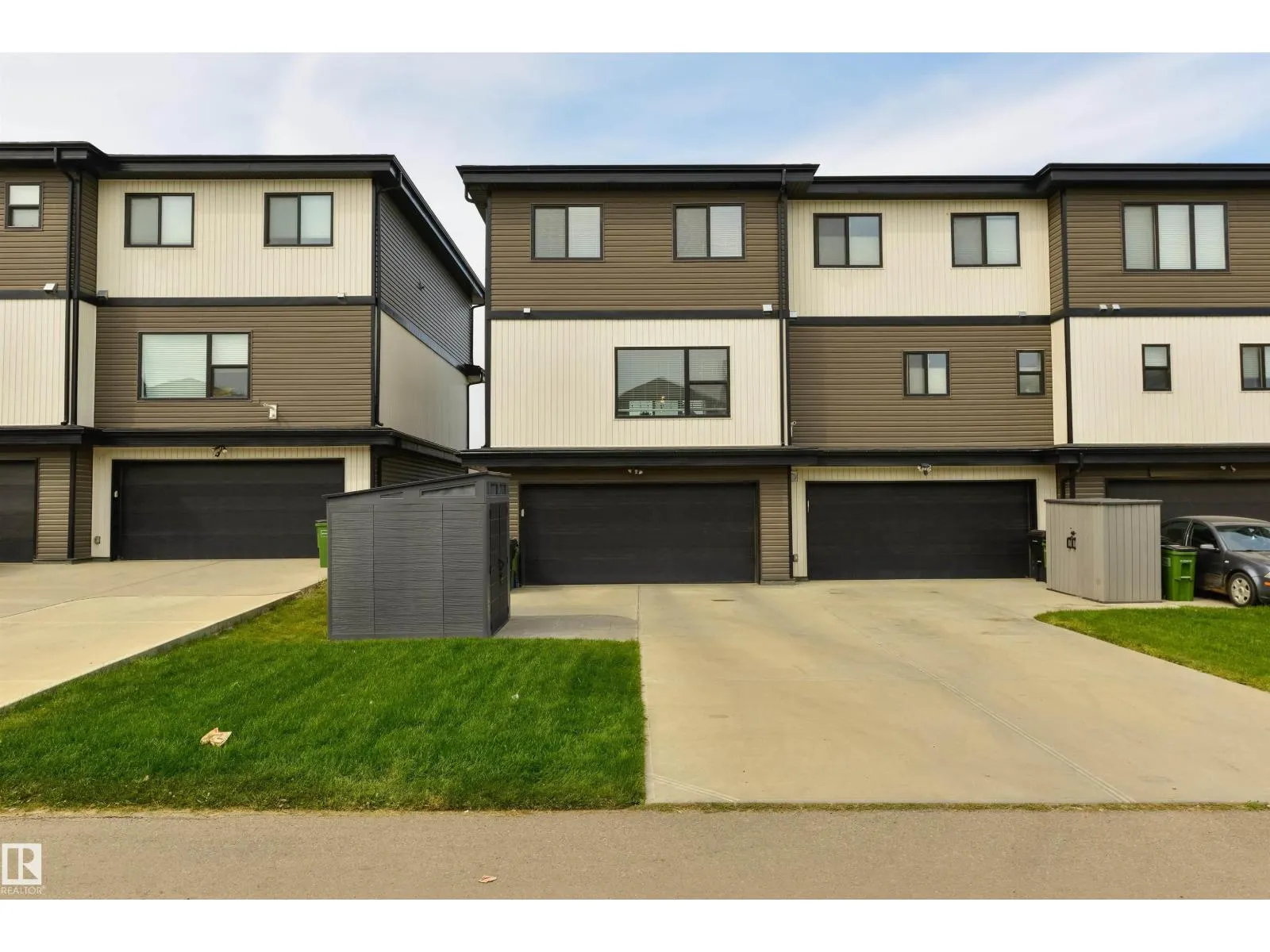 8273 CHAPPELLE WY SW