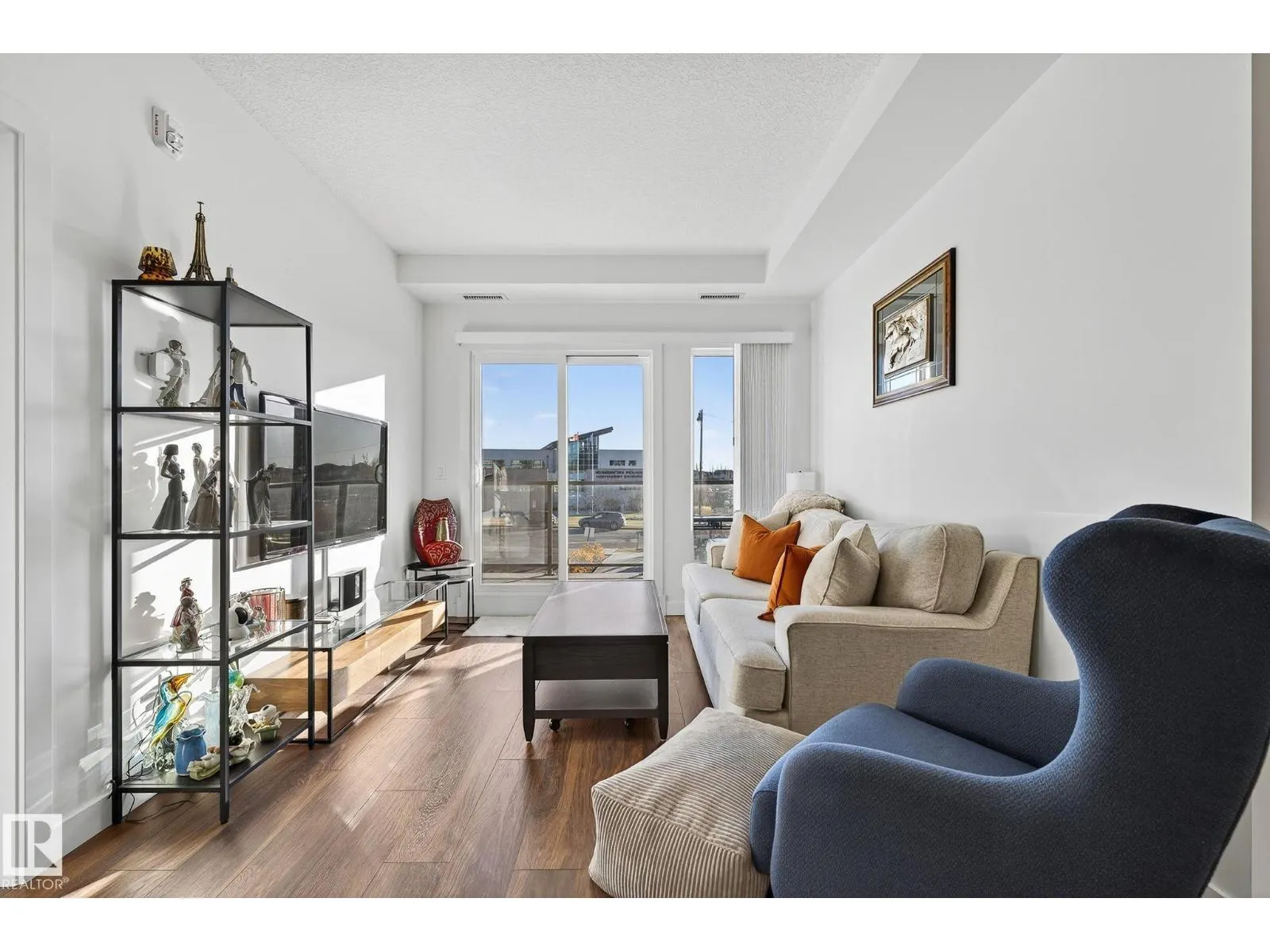 #218 1316 WINDERMERE WY SW