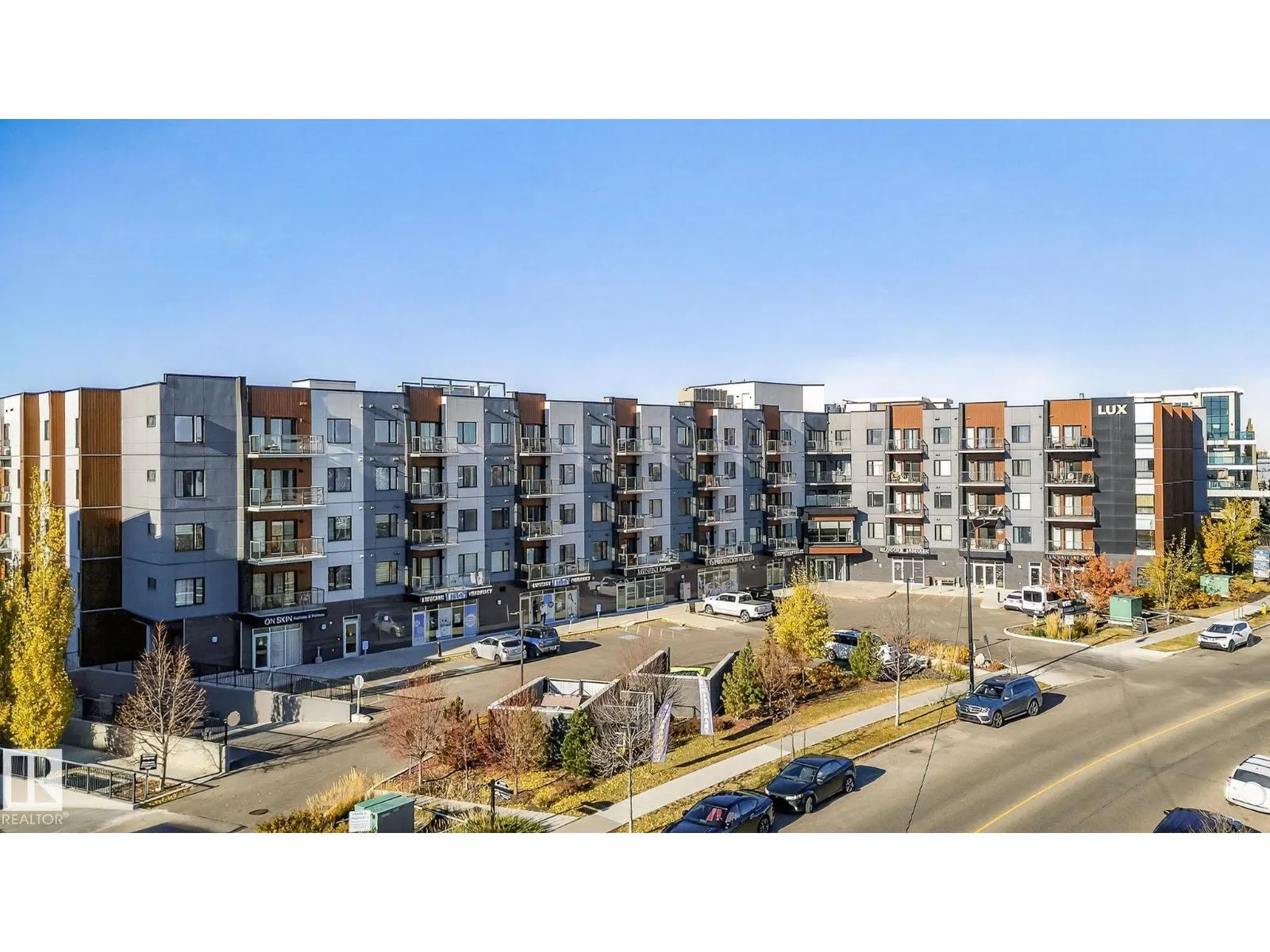 #218 1316 WINDERMERE WY SW