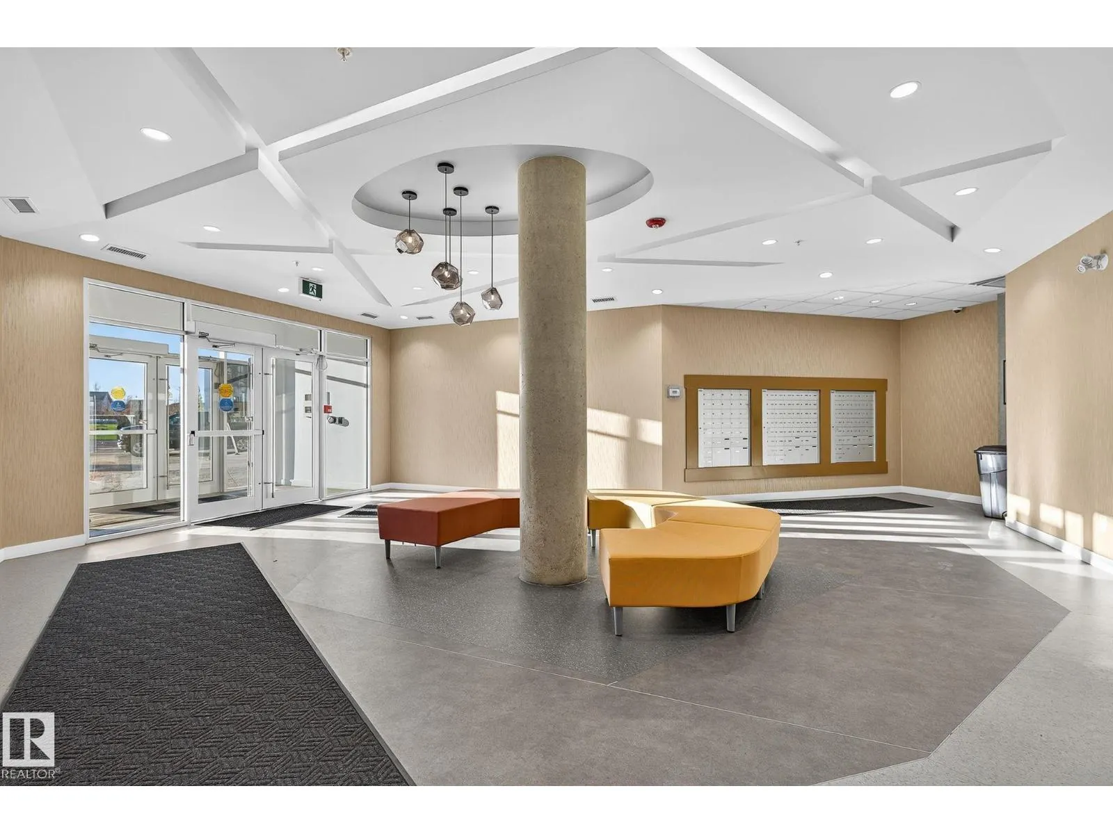 #218 1316 WINDERMERE WY SW