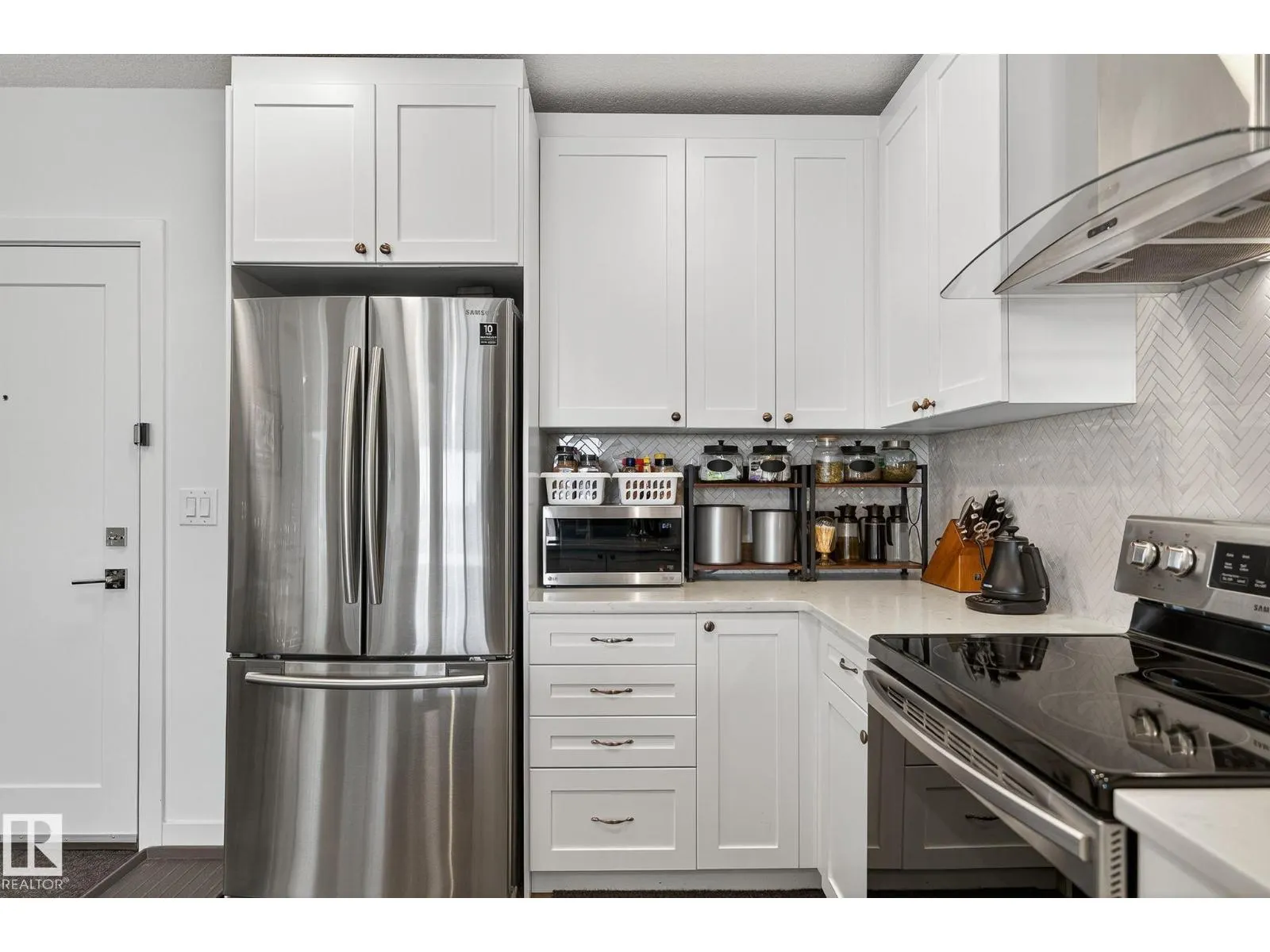 #218 1316 WINDERMERE WY SW