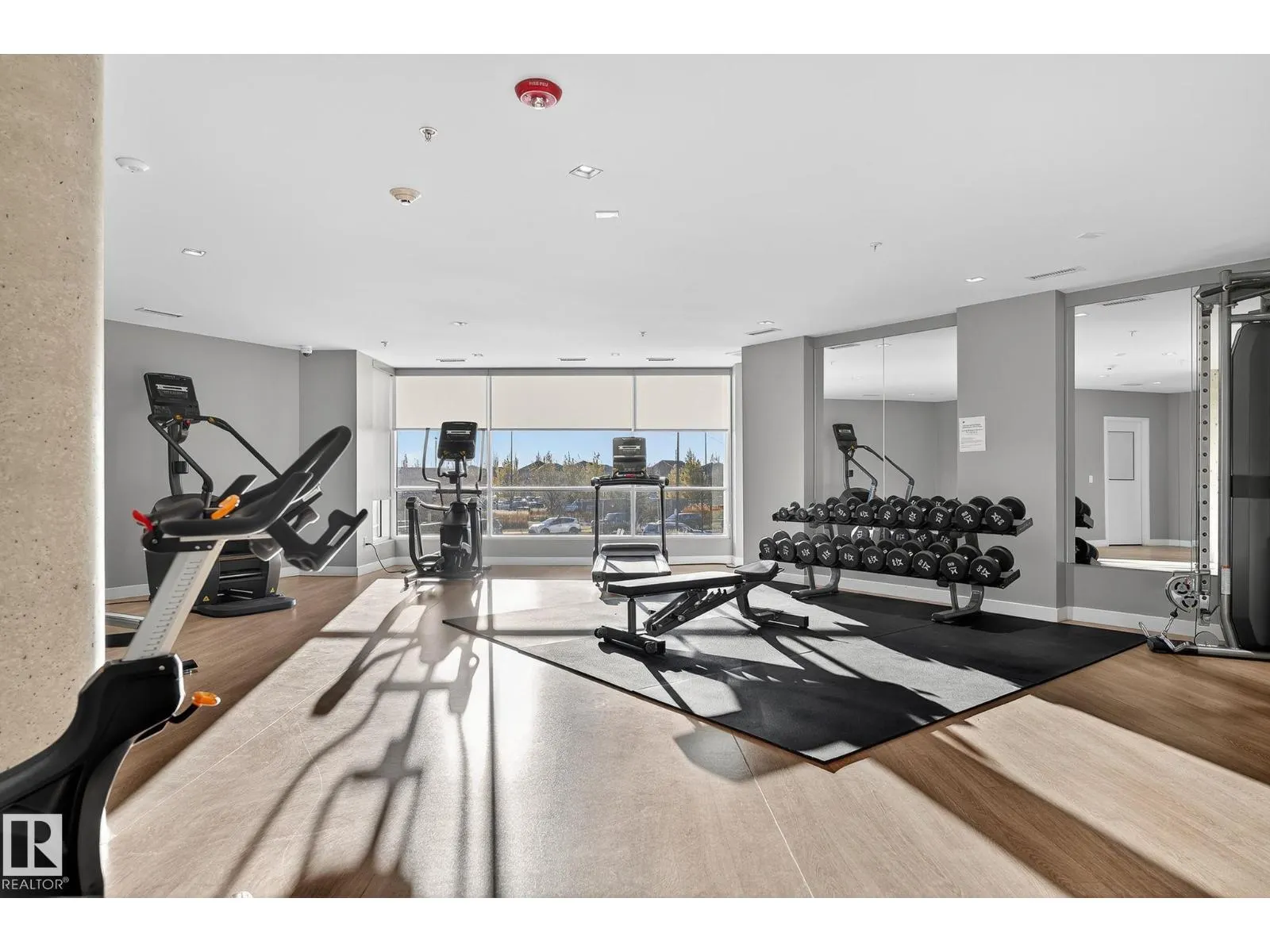 #218 1316 WINDERMERE WY SW