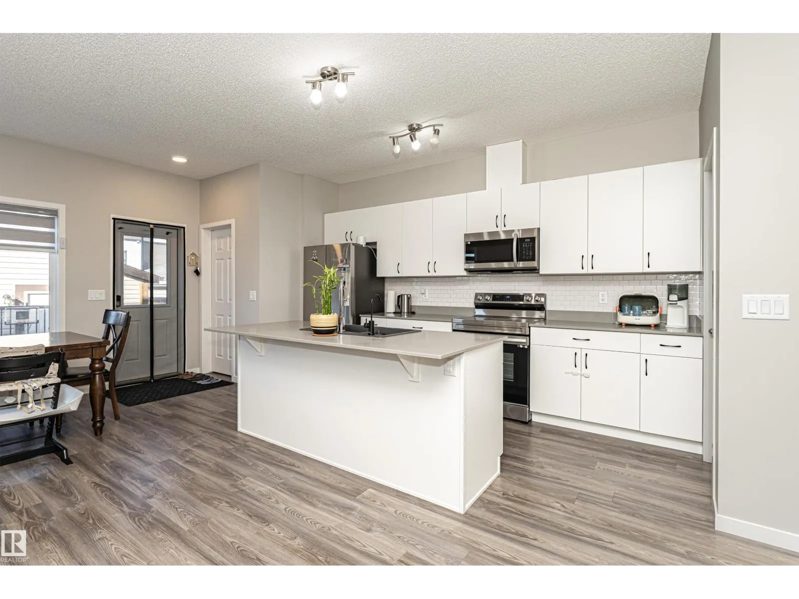 9612 COLAK LINK LI SW