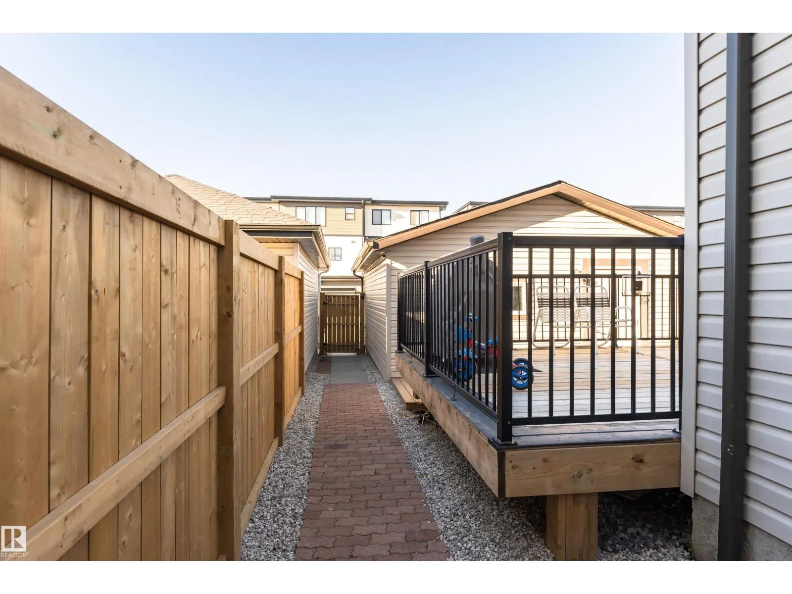 9612 COLAK LINK LI SW