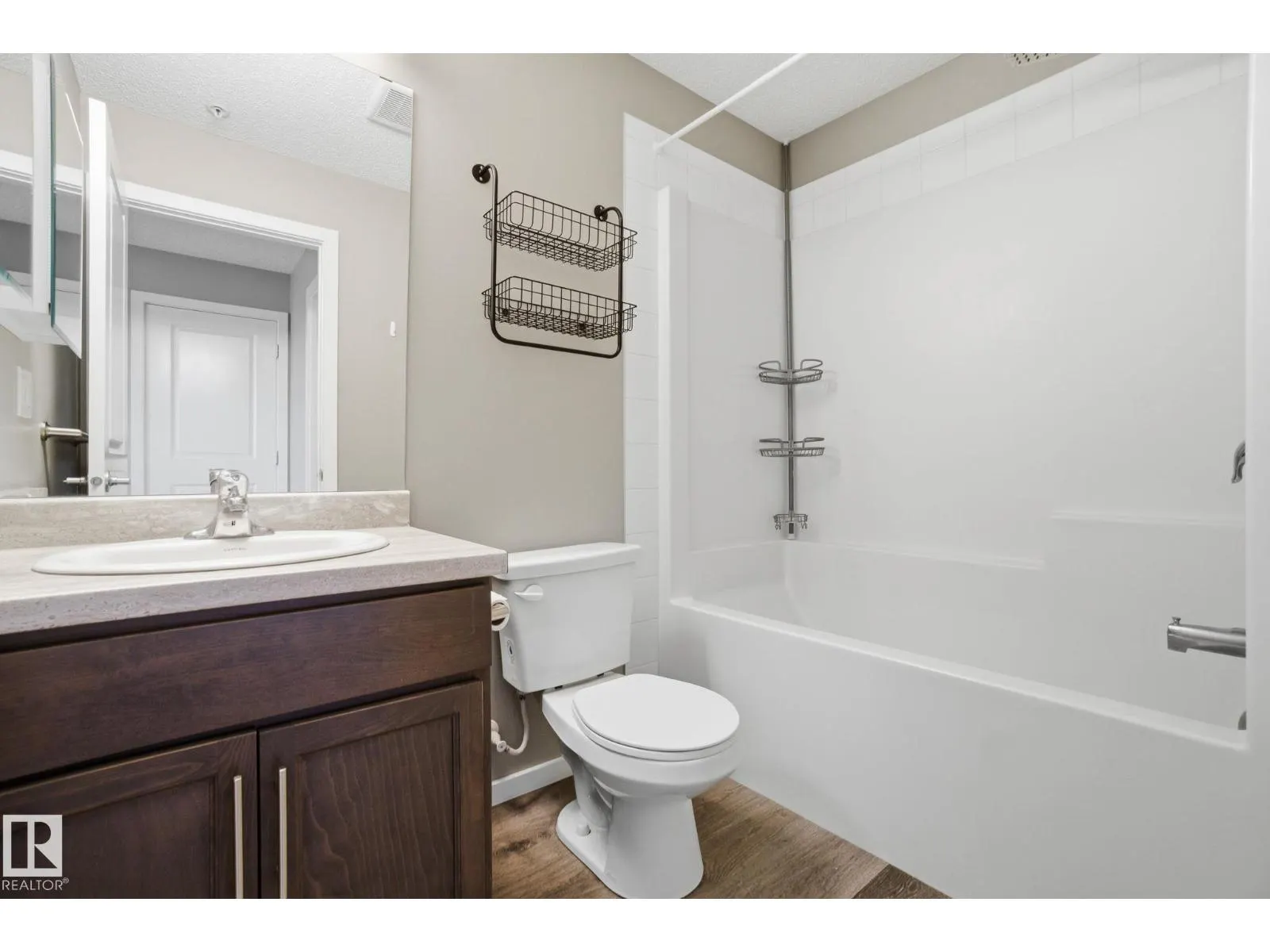 #126 148 EBBERS BV NW