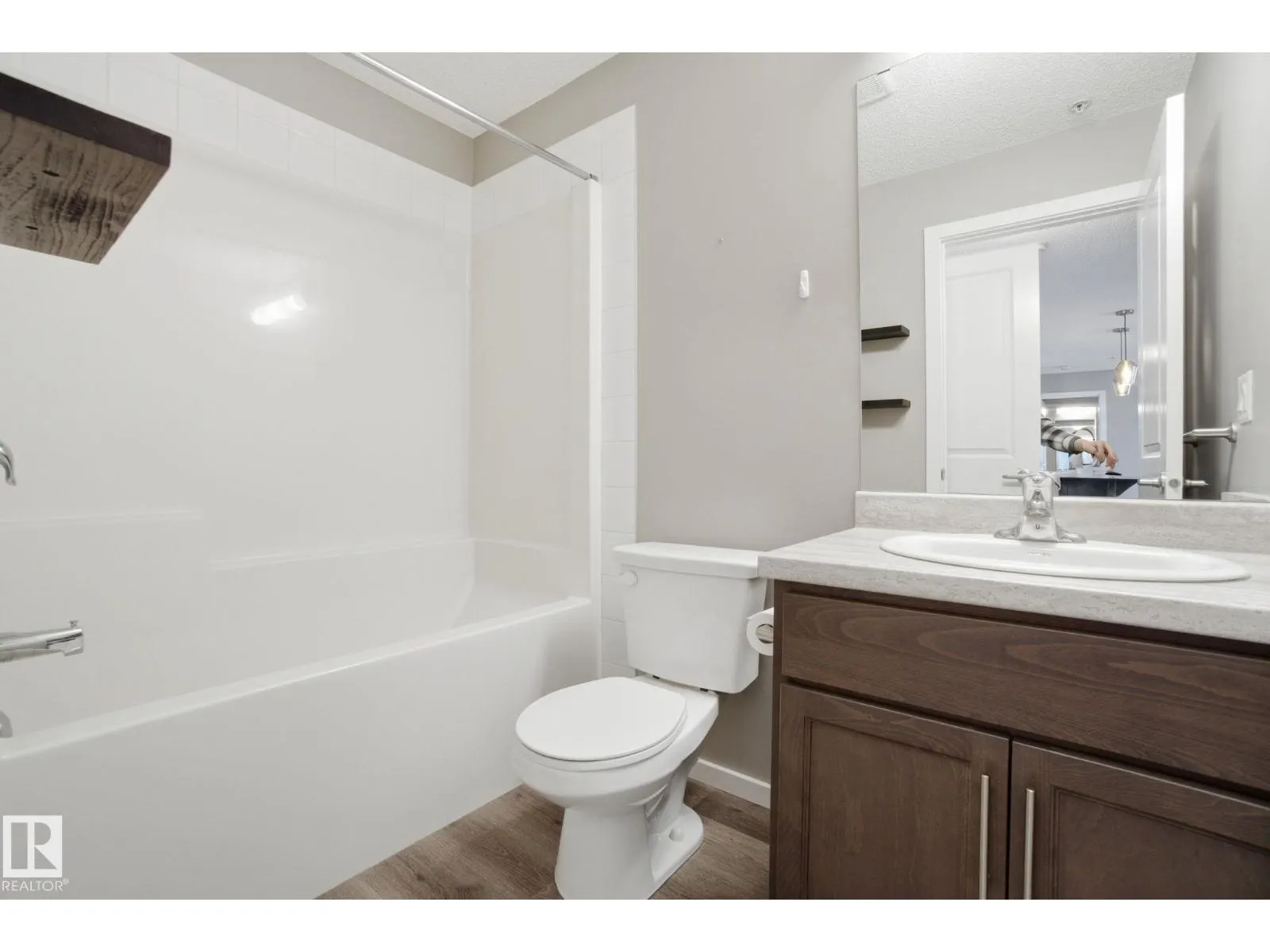 #126 148 EBBERS BV NW