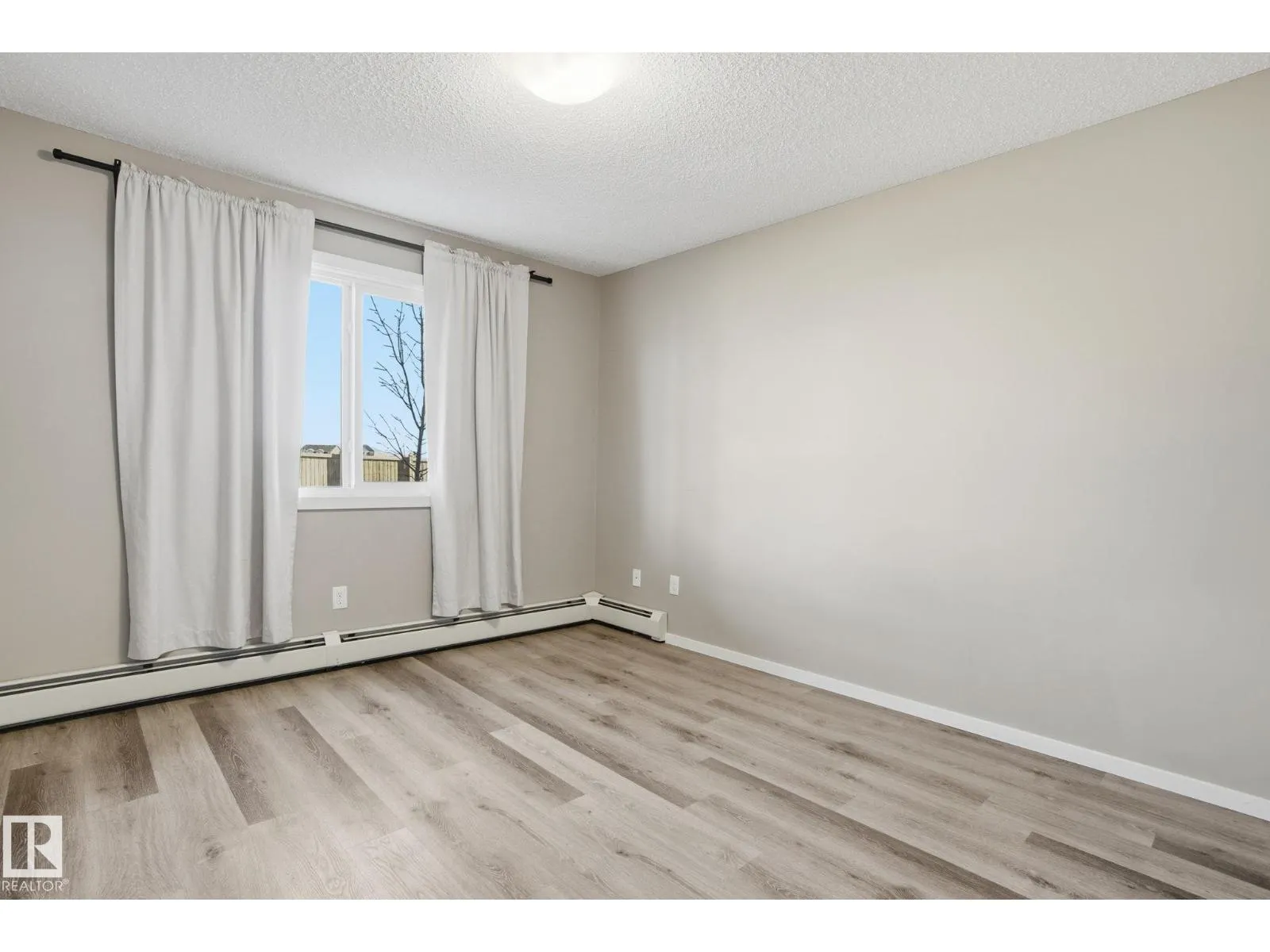 #126 148 EBBERS BV NW