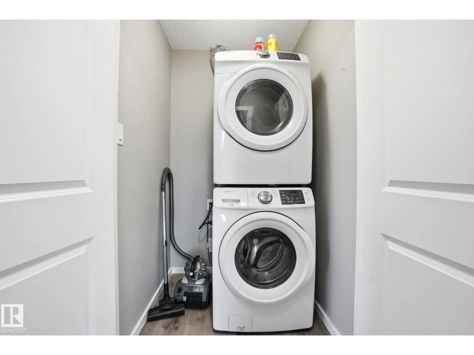 #126 148 EBBERS BV NW