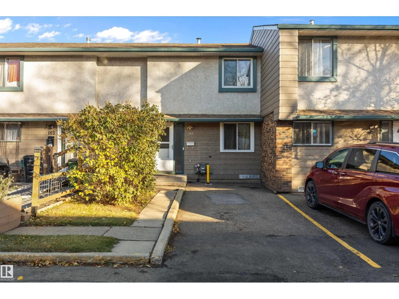 163 ABBOTTSFIELD RD NW NW