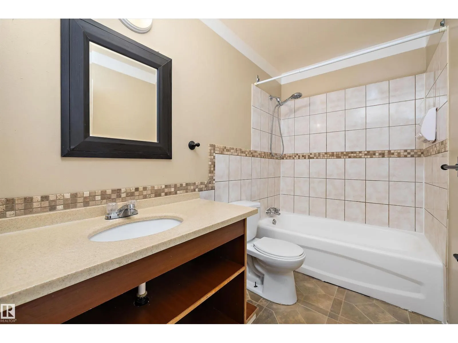 163 ABBOTTSFIELD RD NW NW