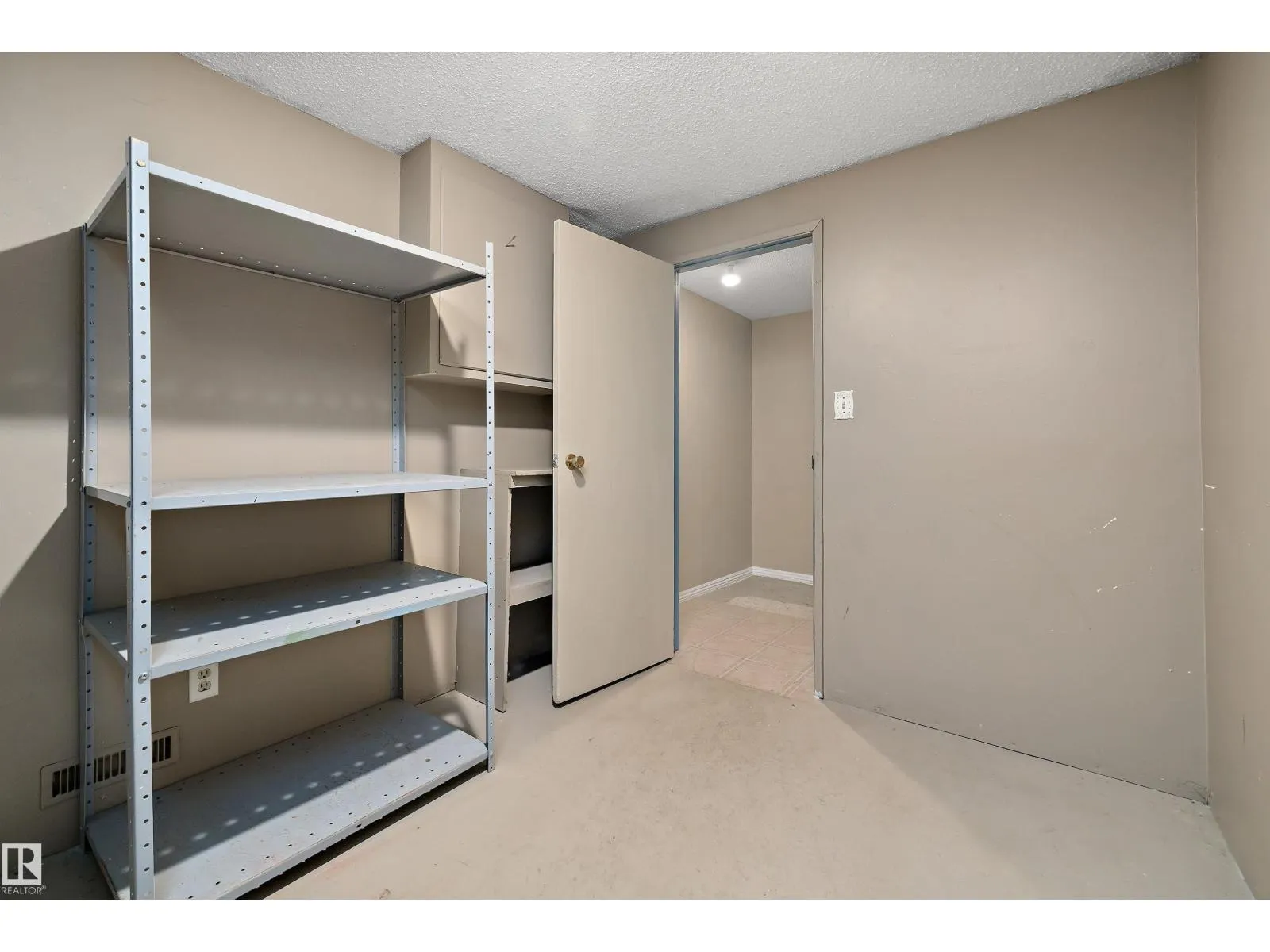 163 ABBOTTSFIELD RD NW NW